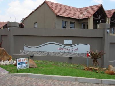 Simplex For Sale in Buccleuch, Sandton